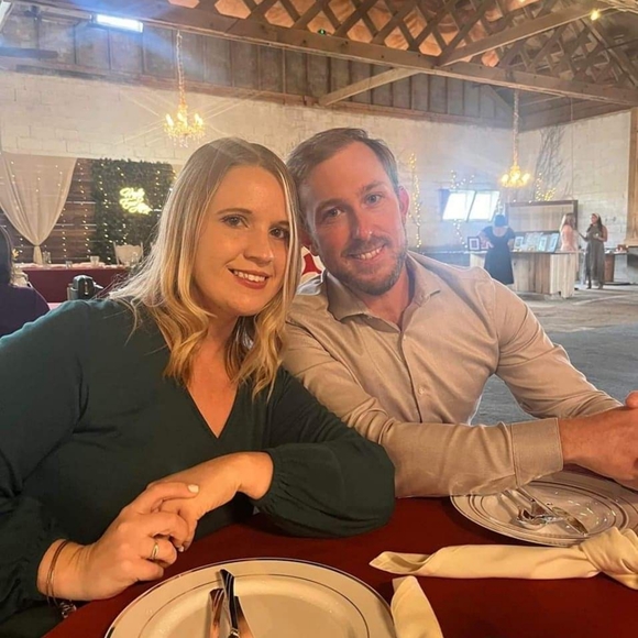 Meet your Posher, Cory - Picture 2 of 2